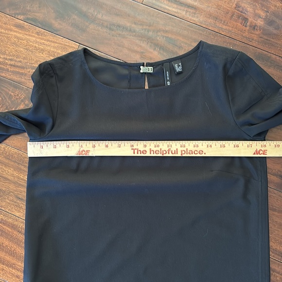 MNG | Elegant Black Women's Top - Picture 8 of 10
